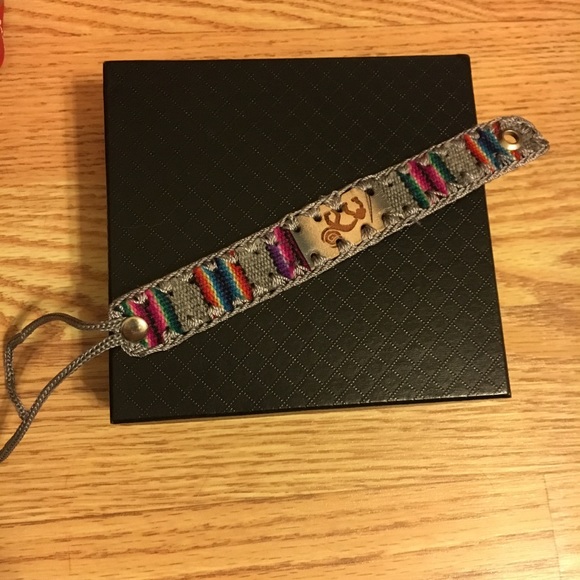 Leather faux  bracelet from Peru handmade new - Picture 1 of 3